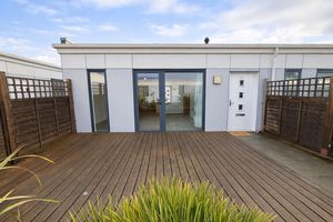 Photo 11- click for photo gallery